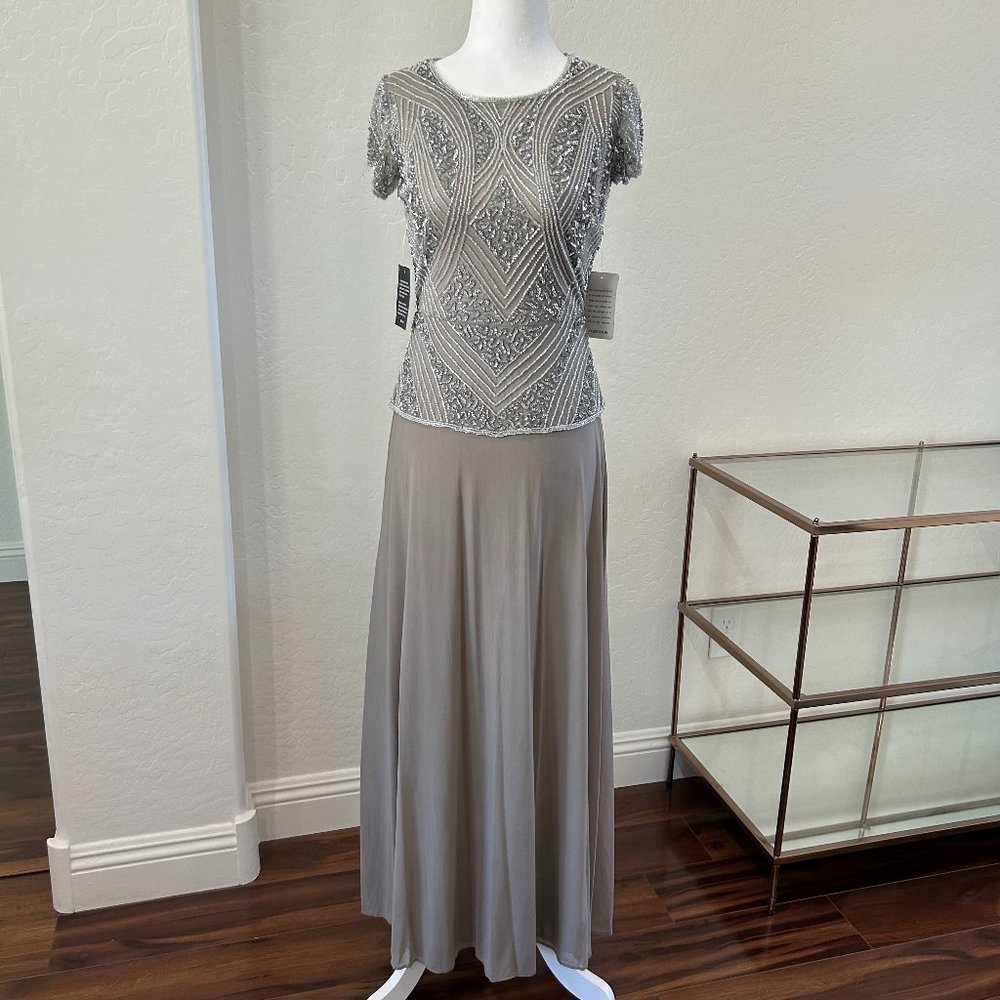 Pisarro Nights Embellished Cocktail Dress